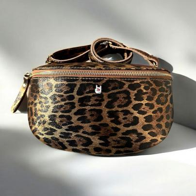 Sacs & Pochettes Banane en cuir lamé brillant imprimé Leopard, fabriqué en Italie, Doré