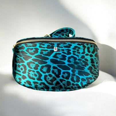 Sacs & Pochettes Banane en cuir lamé brillant imprimé Leopard, fabriqué en Italie, Turquoise